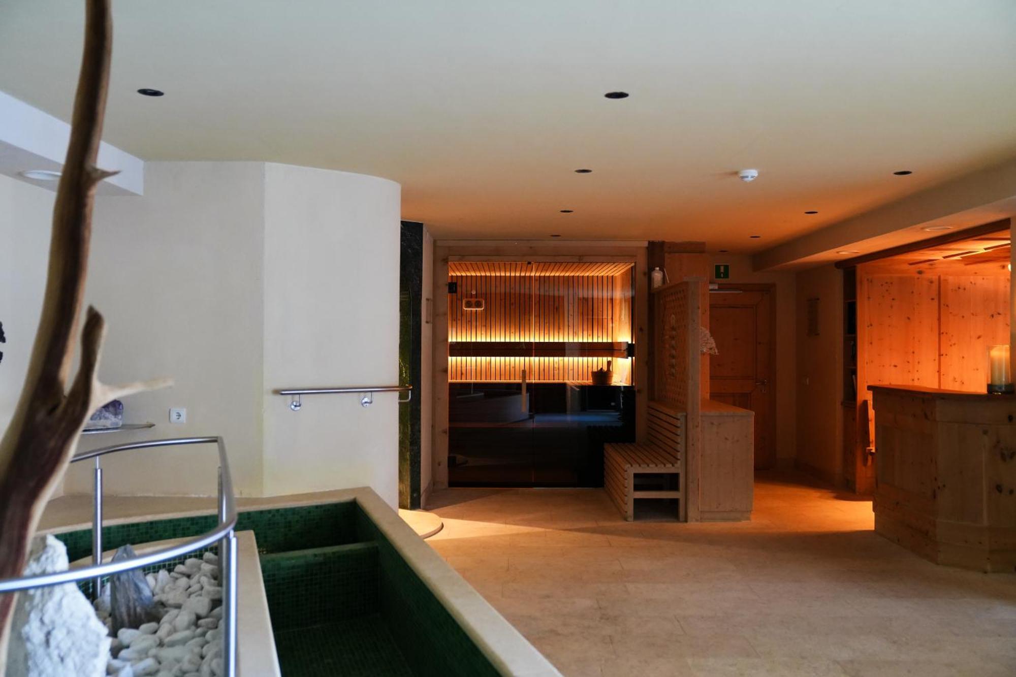 Sporthotel Panorama كورفارا إنْ بادِيا المظهر الخارجي الصورة